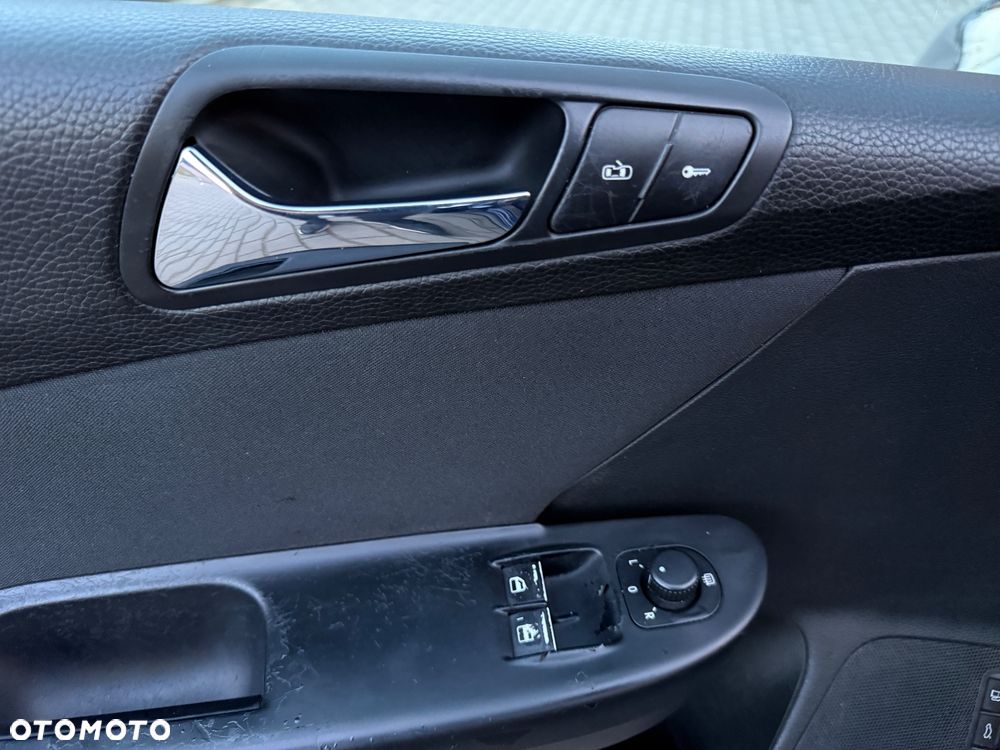 Volkswagen Passat Variant 1.6 FSI Comfortline - 18