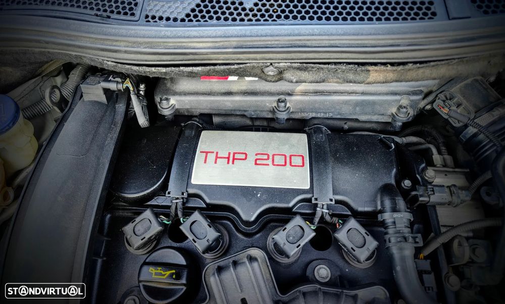 Peugeot 208 1.6 THP GTi - 20