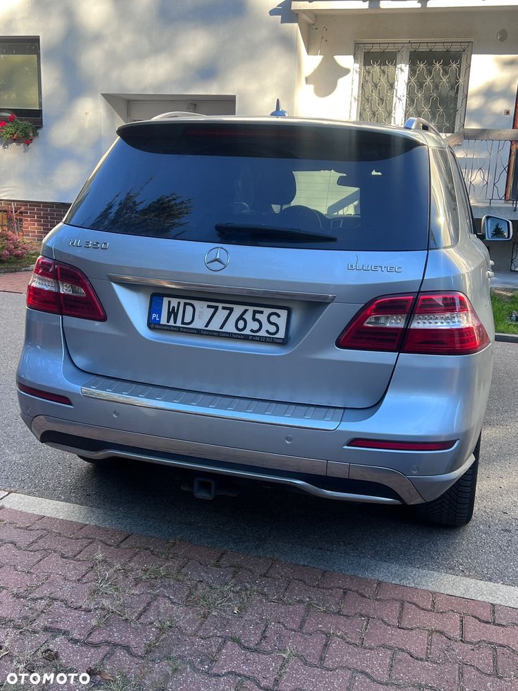Mercedes-Benz ML 350 BlueTec 4-Matic - 3