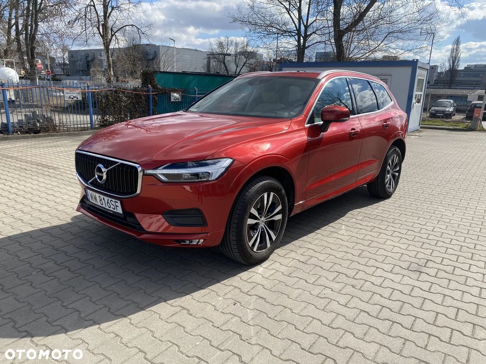 Volvo XC 60 D4 Momentum - 1