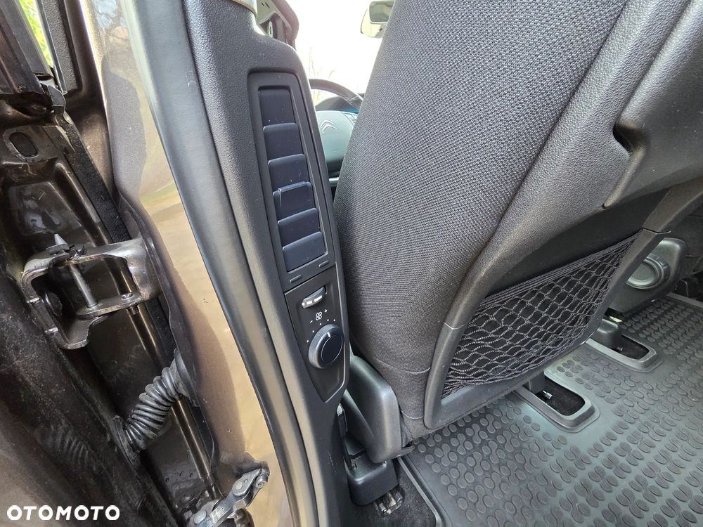 Citroën C4 Picasso BlueHDi 120 Business Class - 11