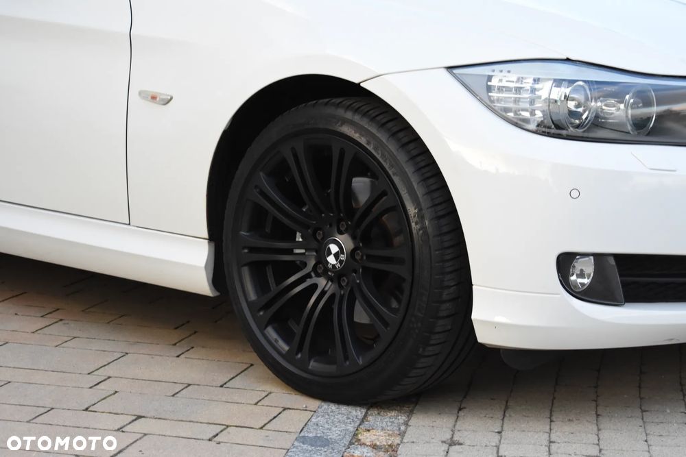 BMW Seria 3 318d - 20
