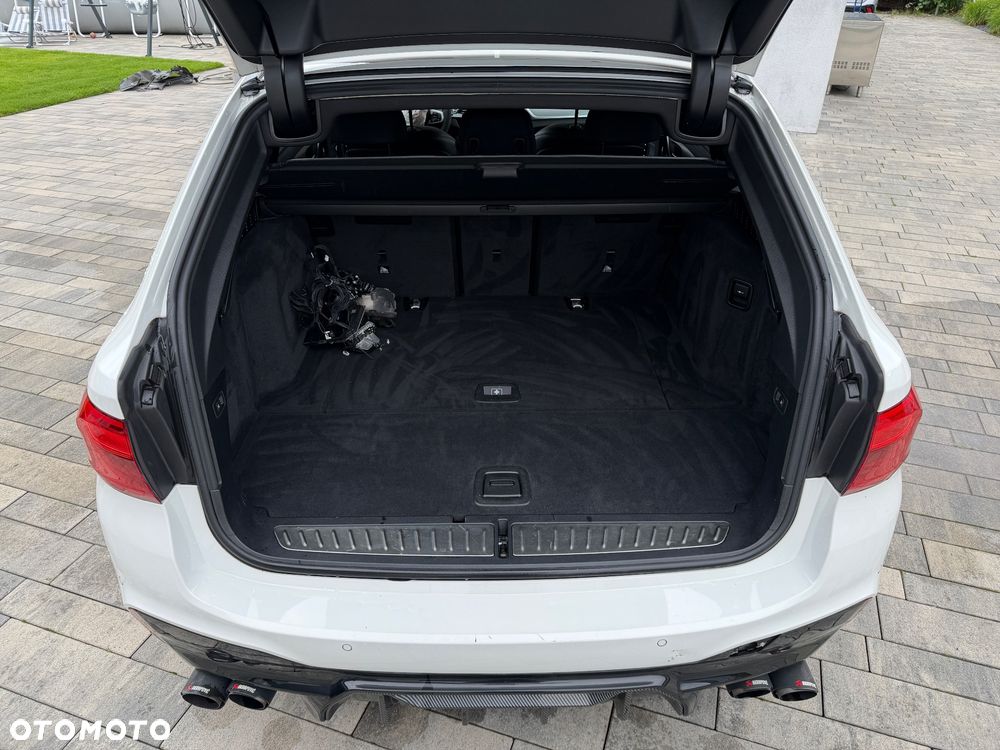 BMW Seria 5 540d xDrive M Sport sport - 32