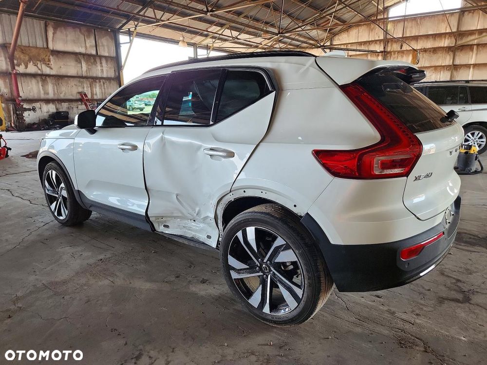 Volvo XC 40 - 2