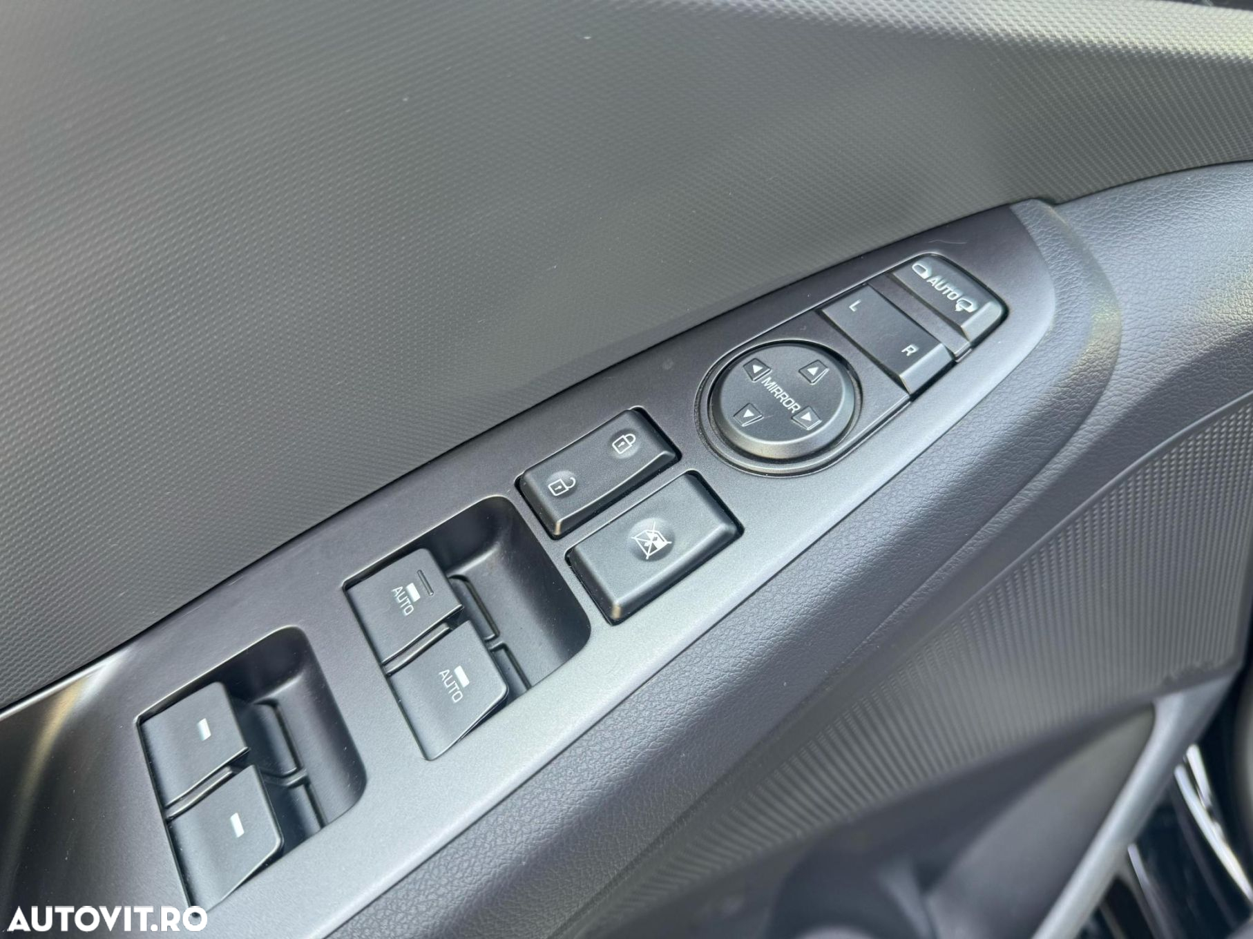 Hyundai IONIQ - 30
