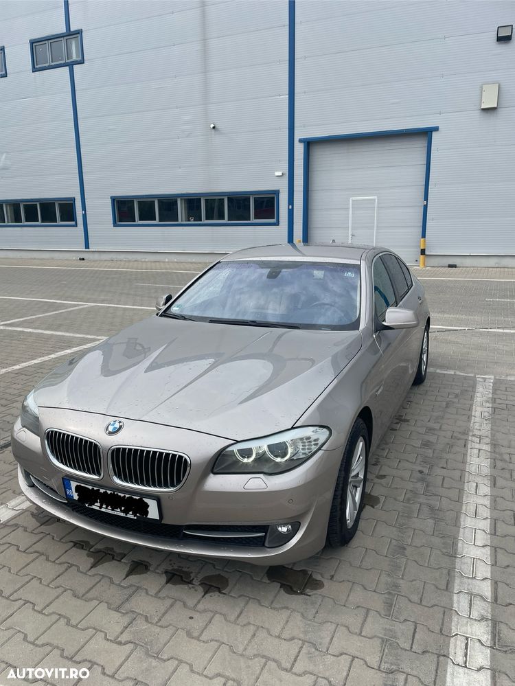 BMW Seria 5 520d - 5