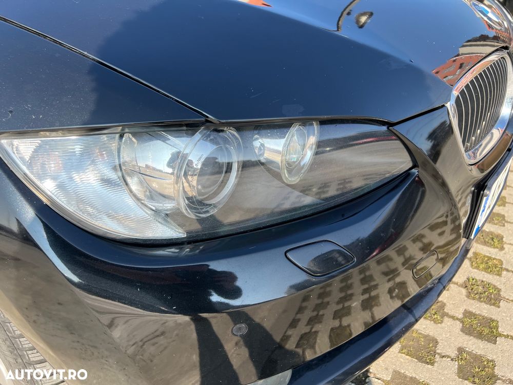 BMW Seria 3 330Ci - 13