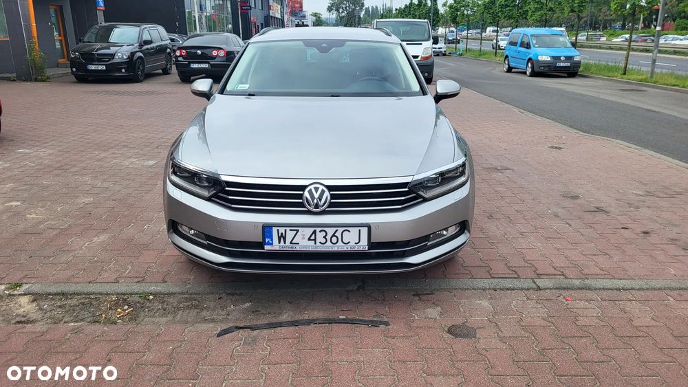 Volkswagen Passat 1.8 TSI BMT Comfortline - 11