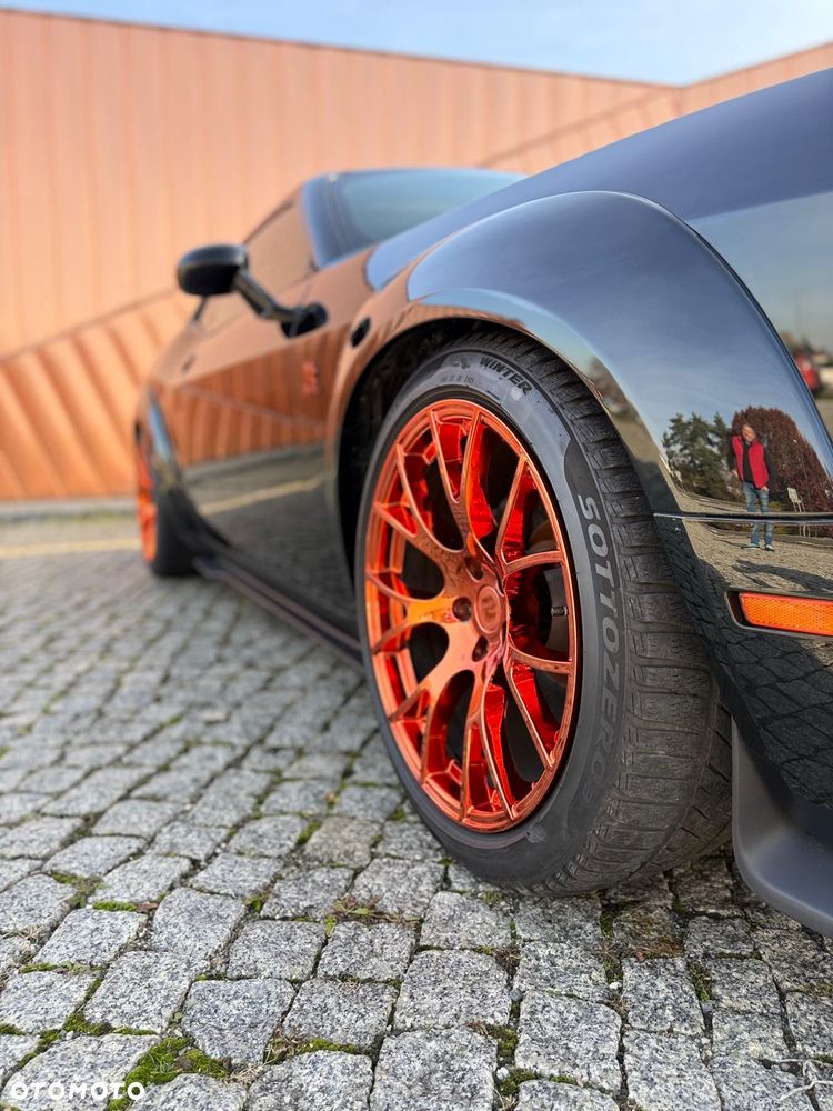 Dodge Challenger - 9