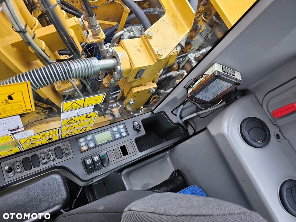 Caterpillar 323 EL - 28