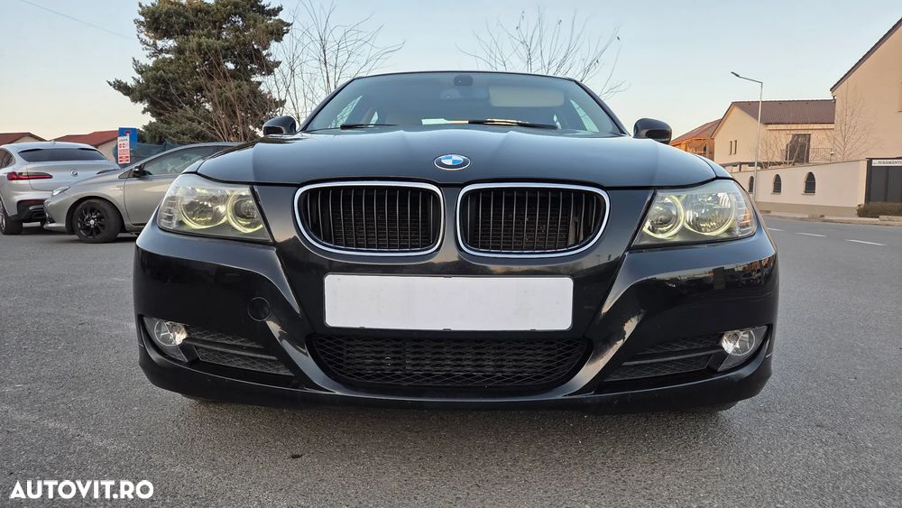 BMW Seria 3 320d DPF - 33