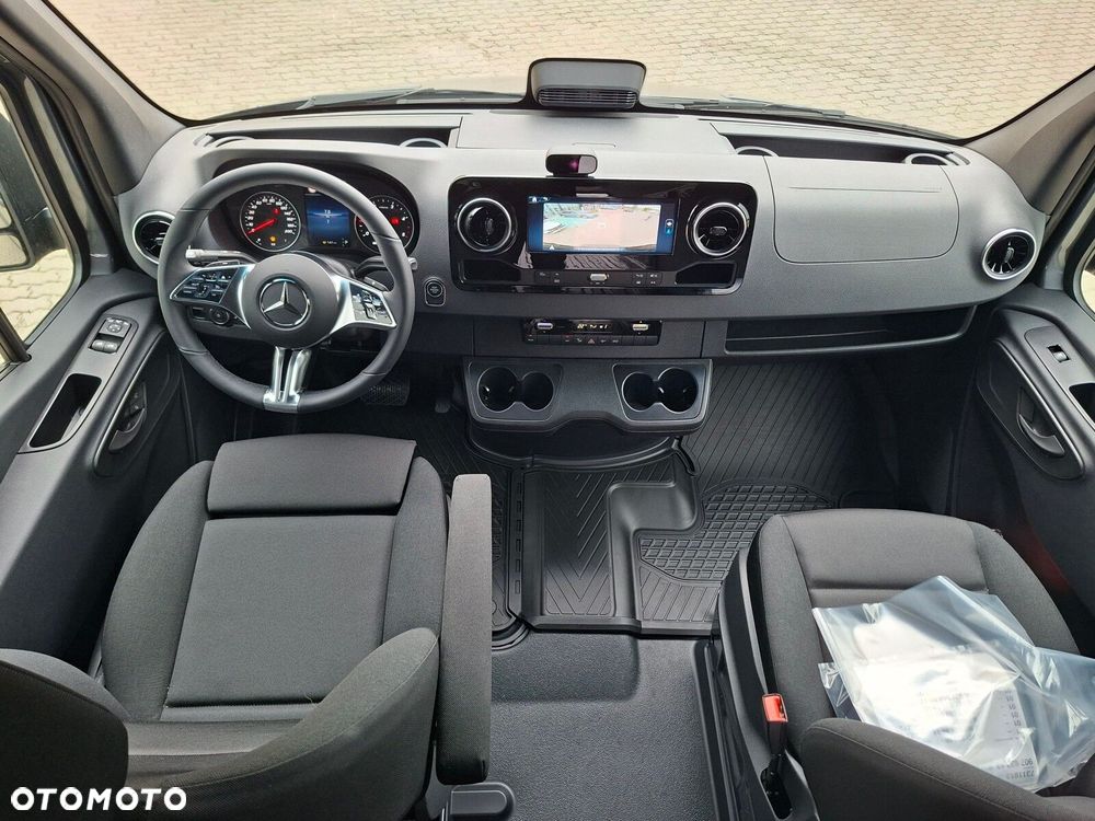 Mercedes-Benz Sprinter Sprinter - 13