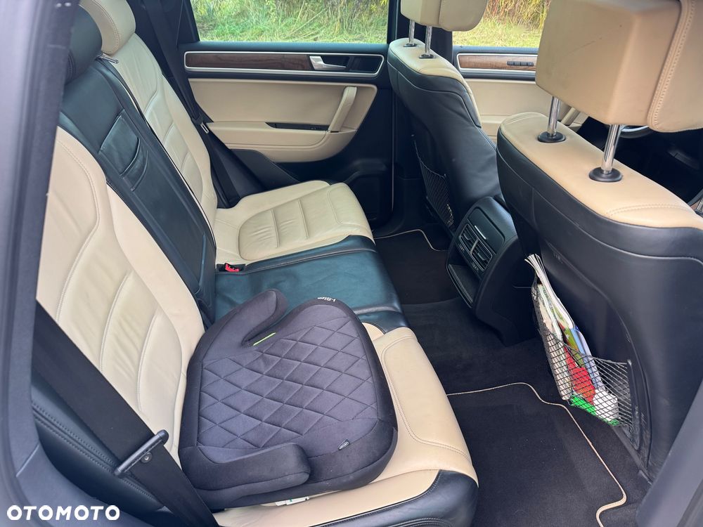 Volkswagen Touareg - 26