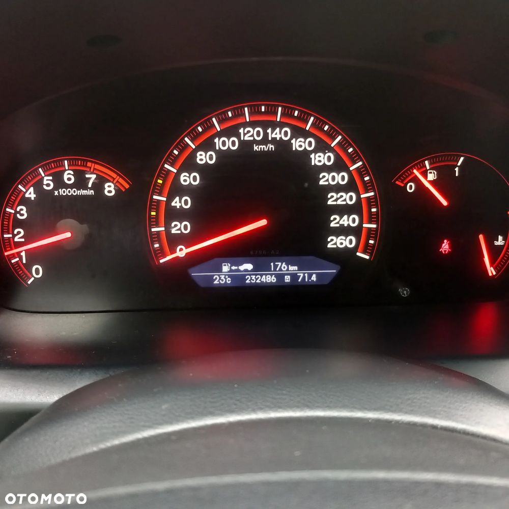 Honda Accord 2.0 i Executive - 1