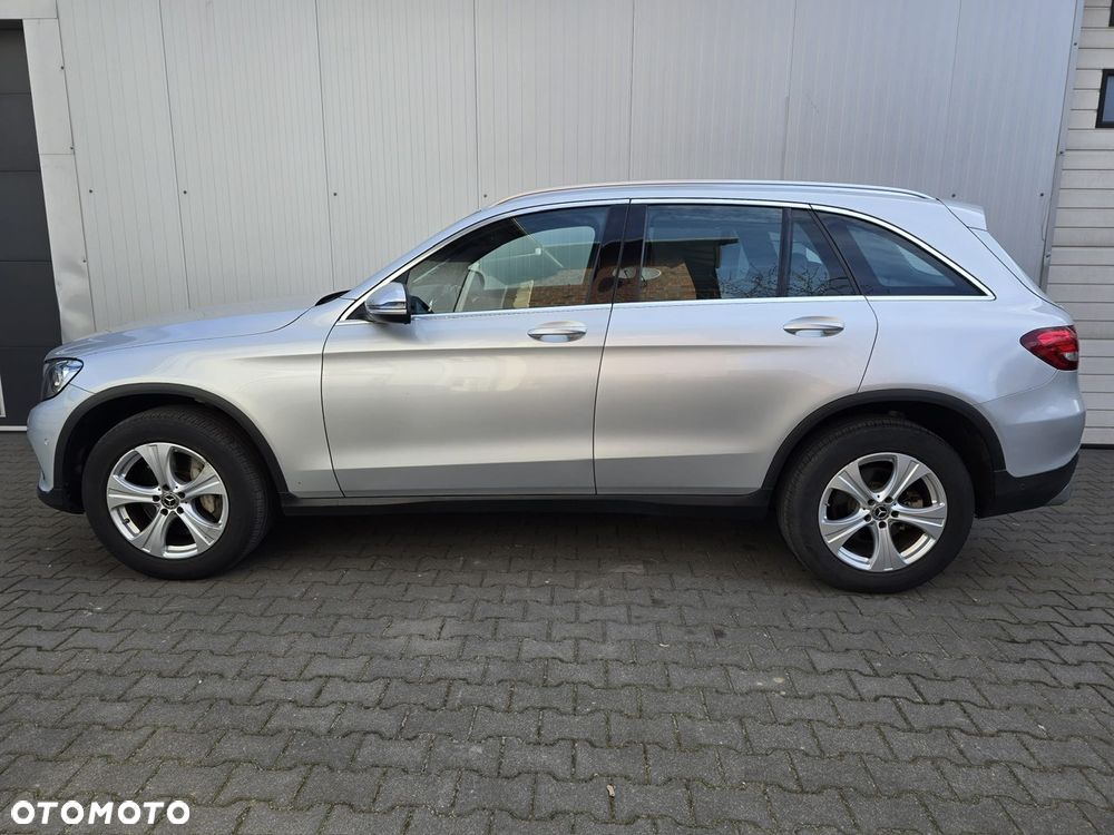 Mercedes-Benz GLC 300 e 4-Matic - 10