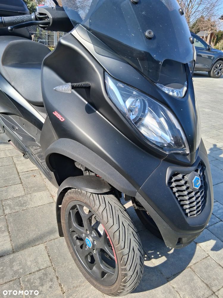 Piaggio MP-3 - 8