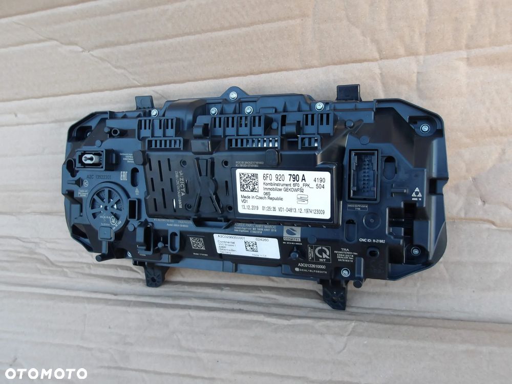 ZEGARY LICZNIK SEAT IBIZA ARONA 6F0920790A - 7