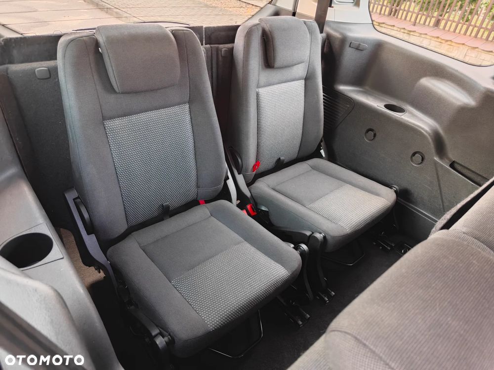 Ford Tourneo Connect Grand 1.5TDCi Ambiente - 33