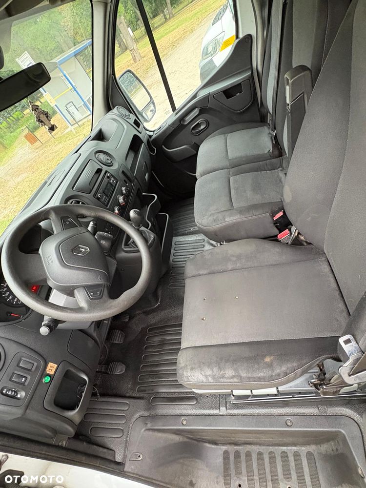 Renault Master - 15