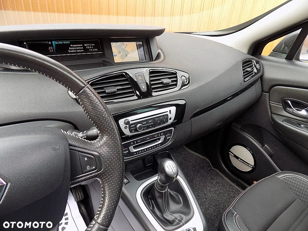 Renault Scenic ENERGY TCe 130 S&S Bose Edition - 15