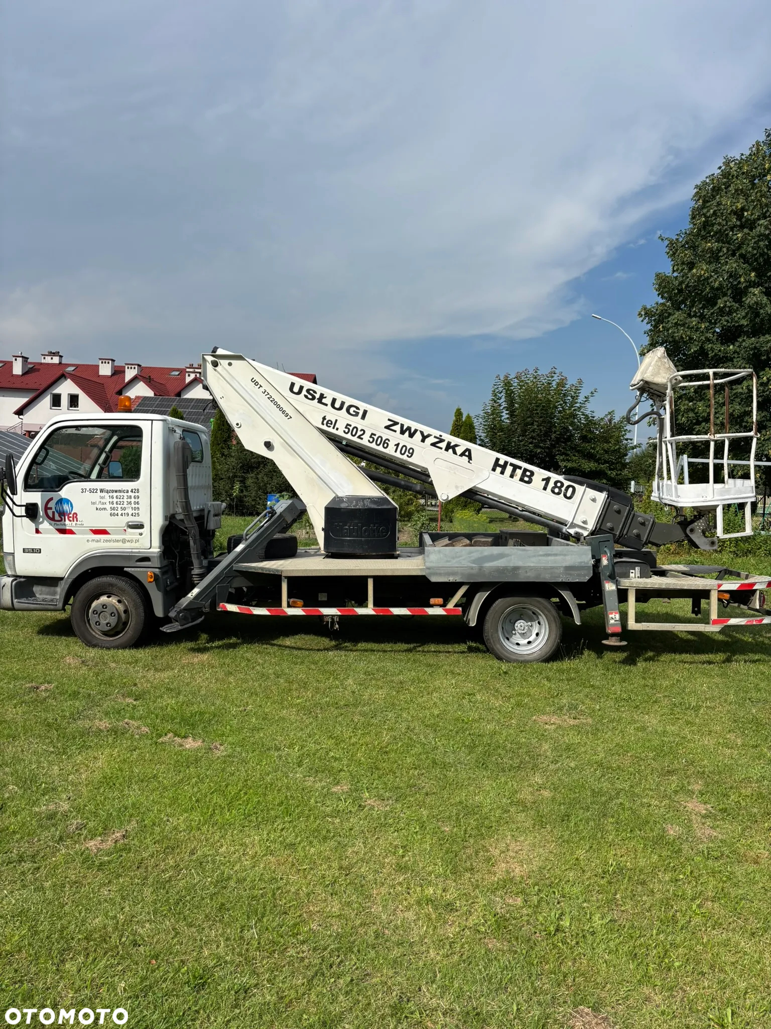 Nissan CABSTAR - 2