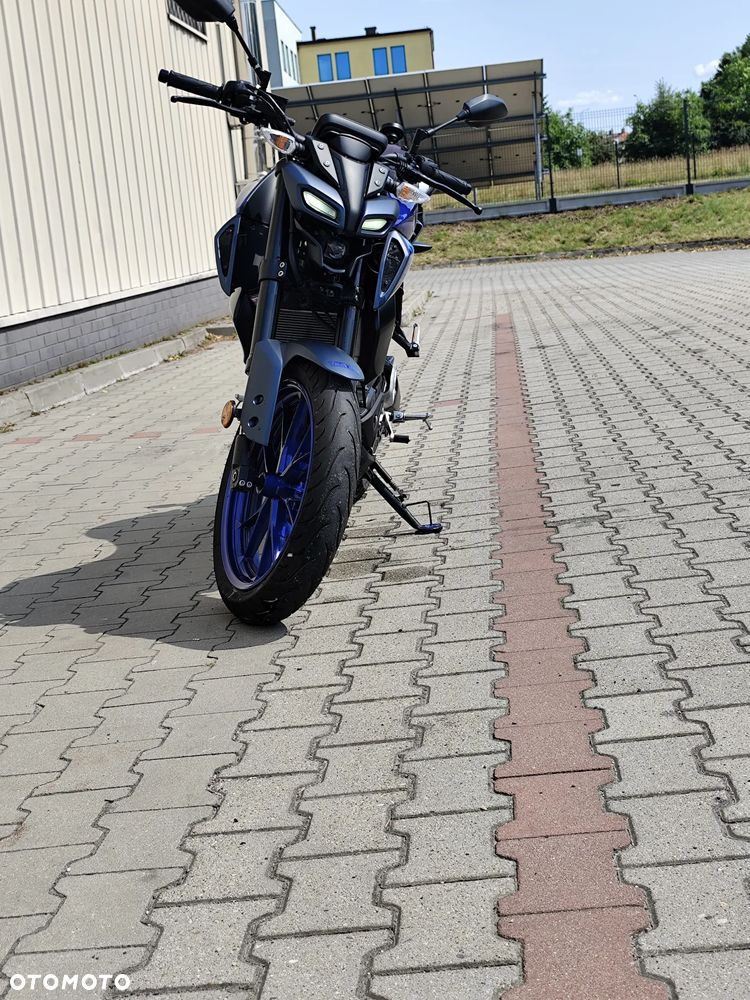 Yamaha MT - 3