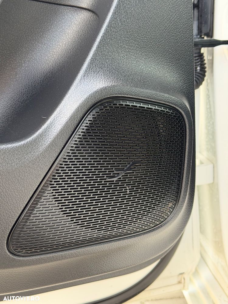 Mercedes-Benz A 180 7G-DCT Progressive - 12