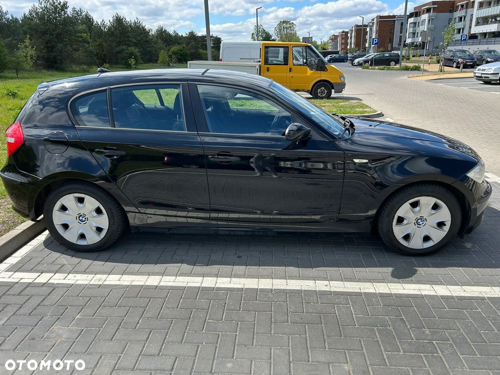 BMW Seria 1 116i - 4