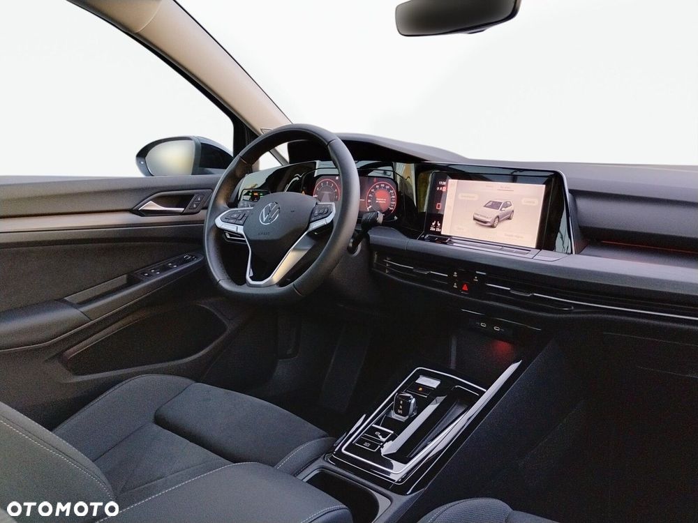 Volkswagen Golf 1.5 eTSI Style DSG - 17