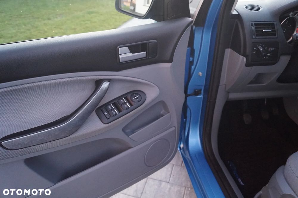 Ford C-MAX 1.6 Platinium X - 22