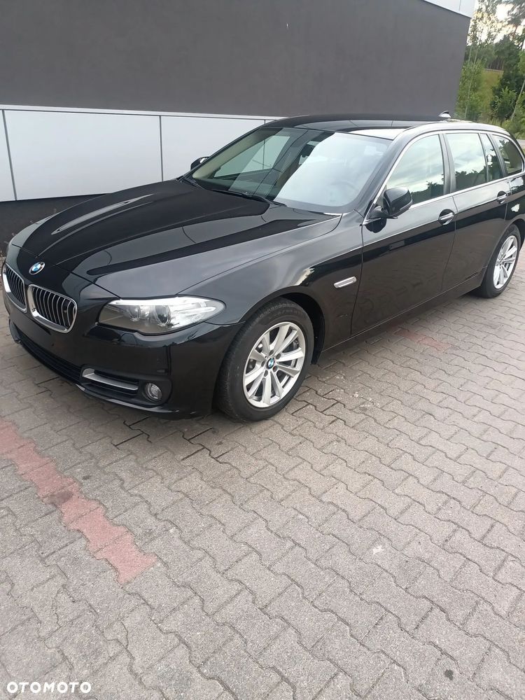BMW Seria 5 530d Sport-Aut Luxury Line - 2