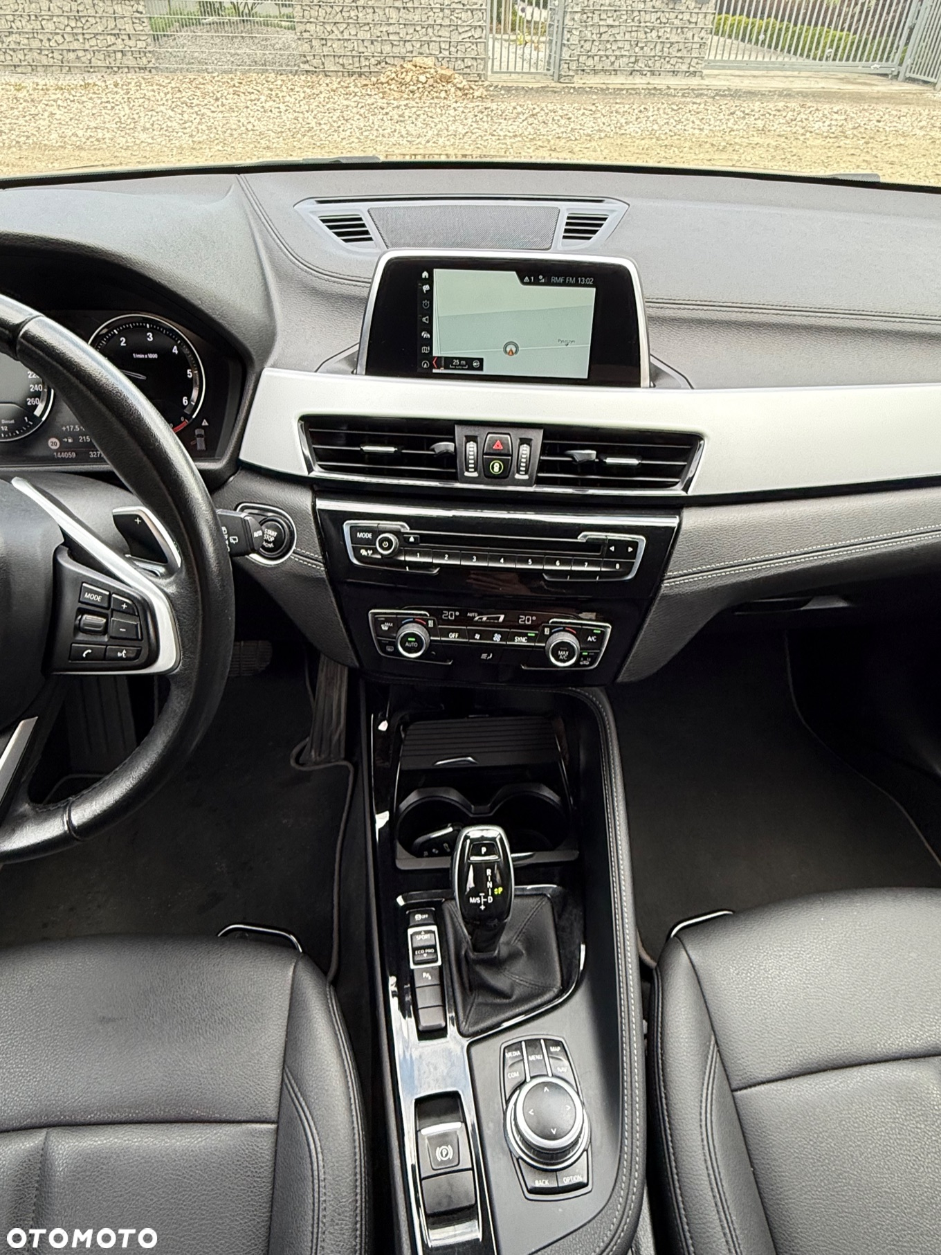 BMW X2 sDrive18d Business Edition sport - 9