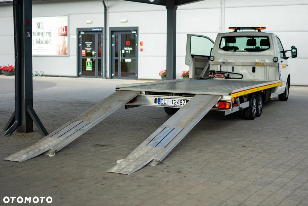 Volkswagen POMOC DROGOWA T6 AUTOLAWETA NOWA ZABUDOWA - 30