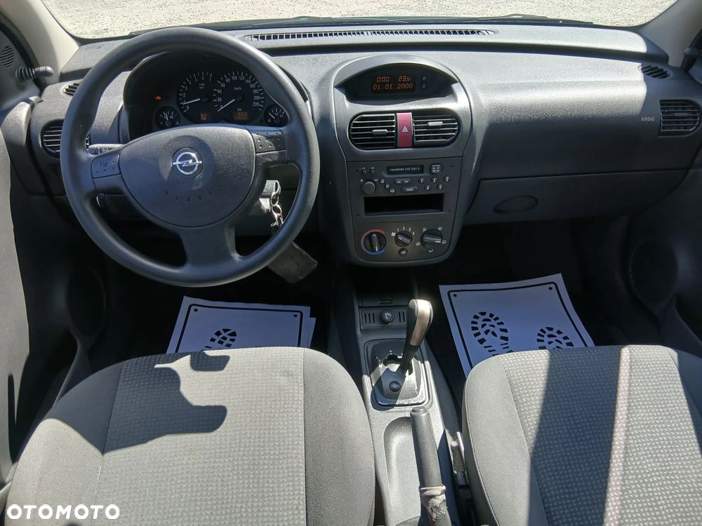 Opel Corsa 1.0 12V NJoy Easytronic - 8