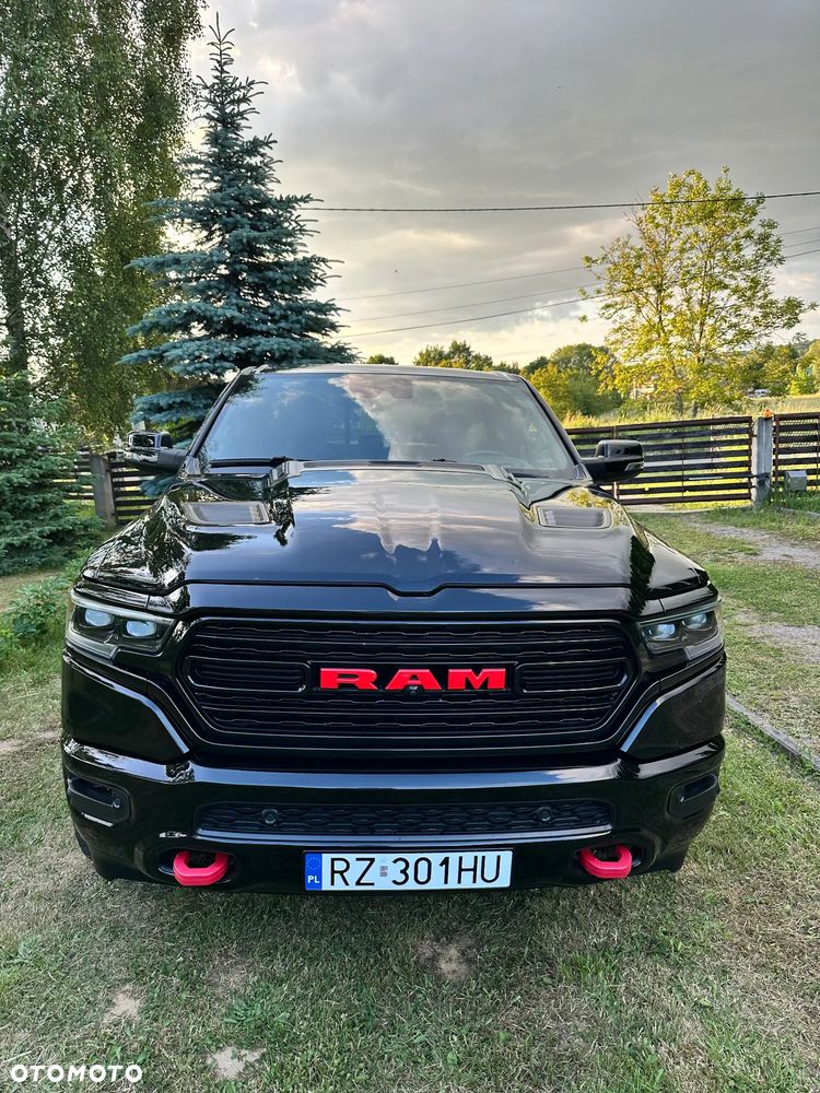 RAM 1500 Crew Cab Shortbed Limited - 16