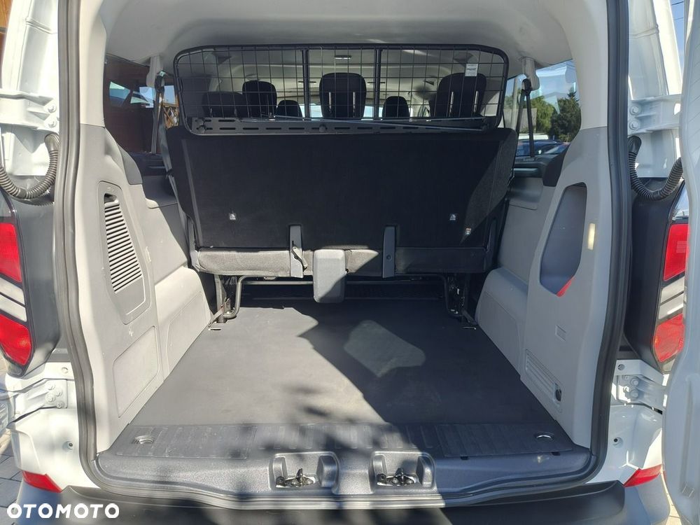 Ford Transit Custom - 28