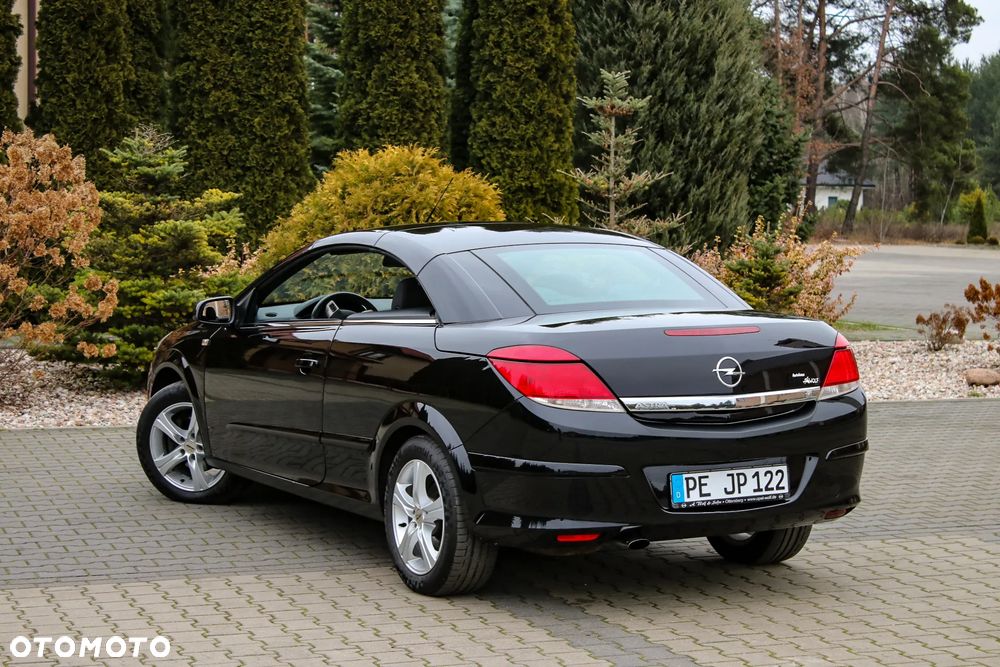 Opel Astra 1.6 Endless Summer - 40