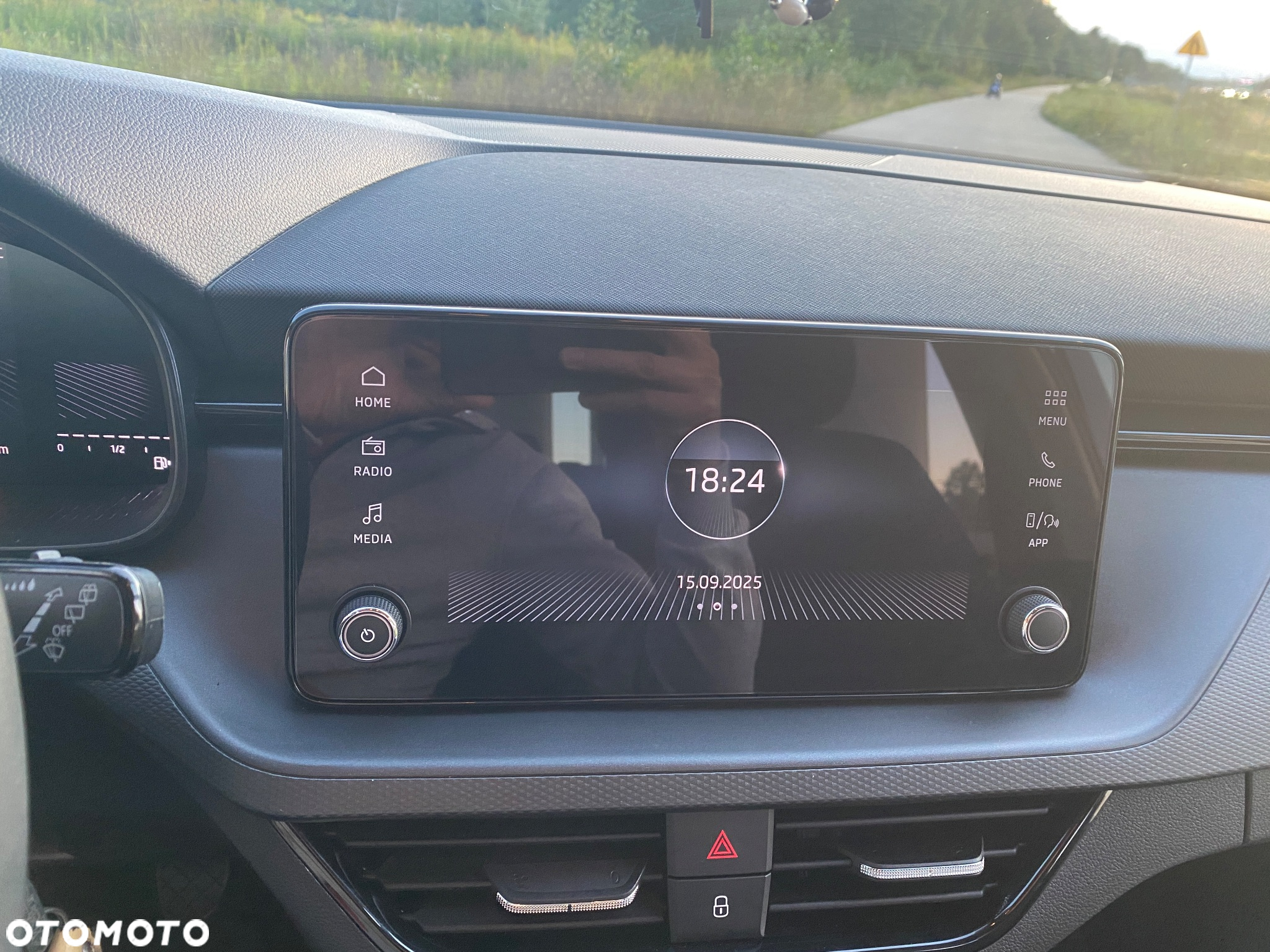 Skoda Kamiq 1.0 TSI Essence - 9
