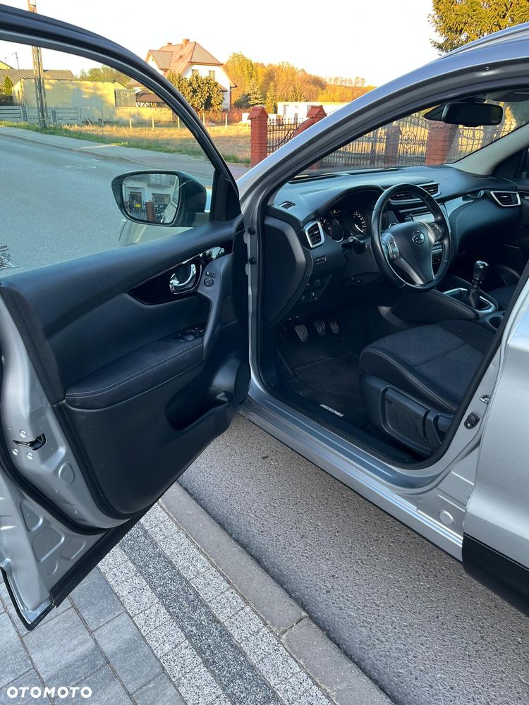 Nissan Qashqai 1.5 dCi DPF acenta - 11