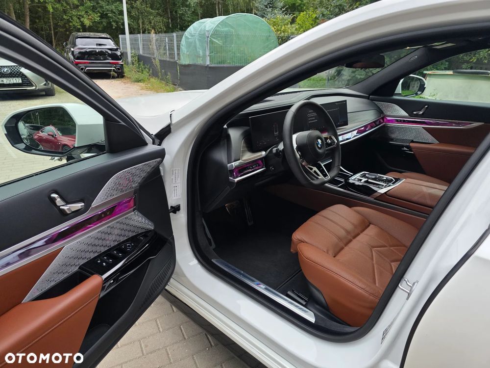 BMW Seria 7 740d xDrive mHEV M Sport sport - 13