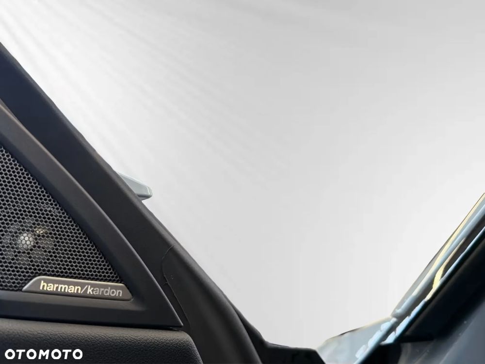 BMW M2 M xDrive - 25