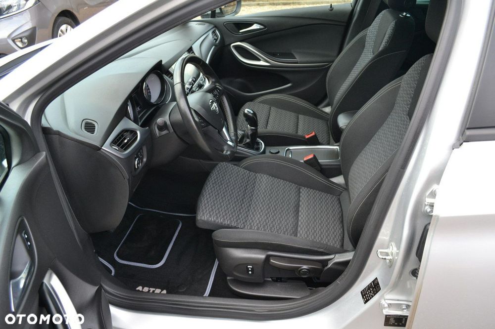 Opel Astra - 6