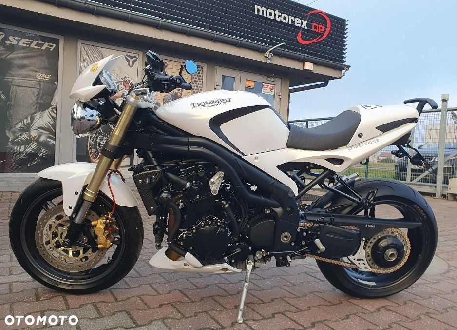 Triumph Speed Triple - 1