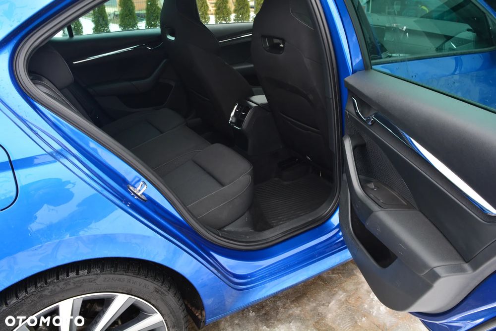 Skoda Octavia 1.5 TSI e-TEC DSG Sportline - 22