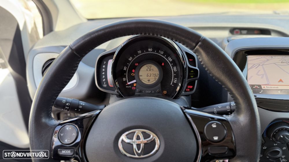 Toyota Aygo 1.0 X-Play - 10