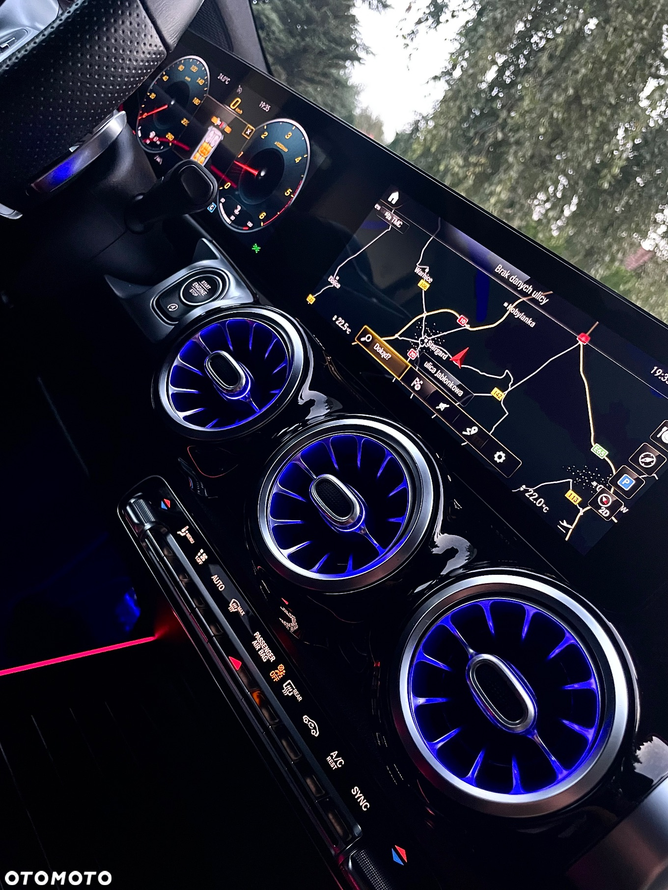 Mercedes-Benz GLB 200 d 8G-DCT AMG Line - 31
