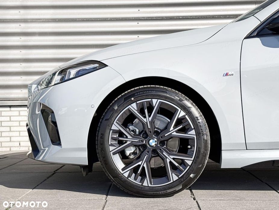 BMW Seria 1 123 mHEV xDrive - 16