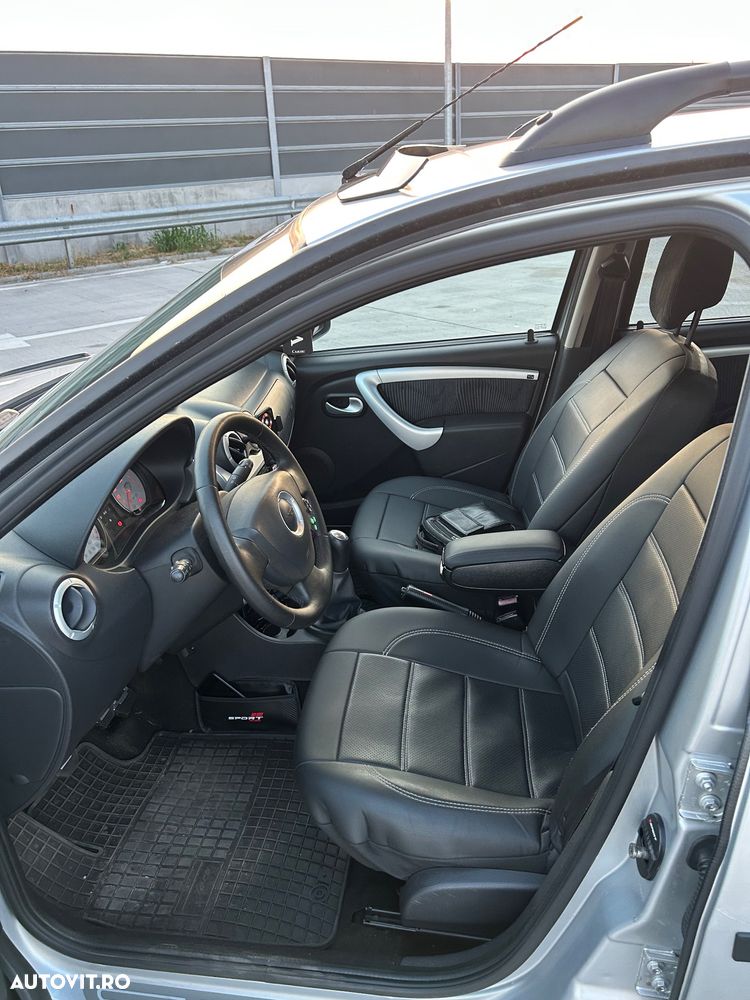 Dacia Sandero 1.6 MPI Laureate - 11