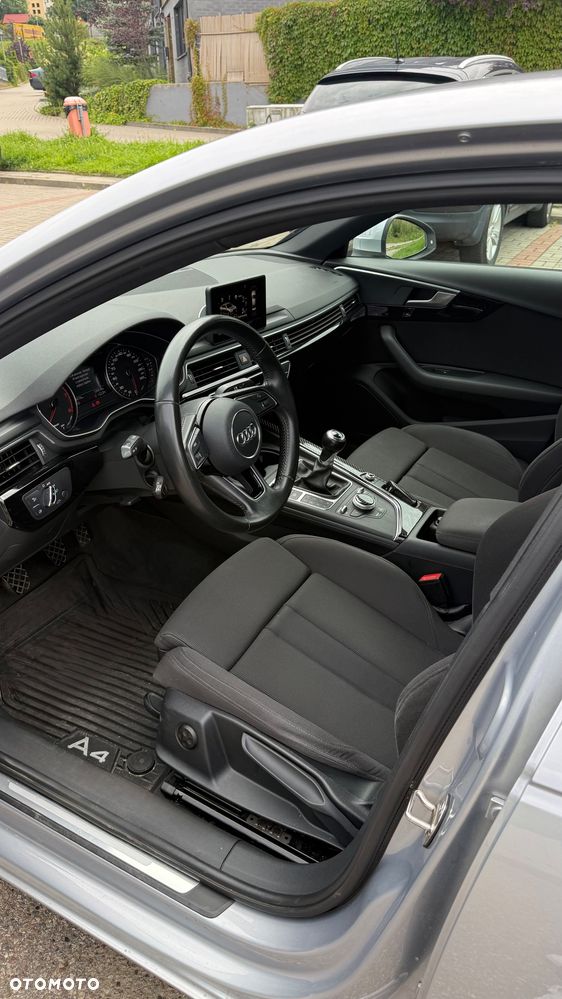 Audi A4 Limousine 1.4 TFSI Design - 10