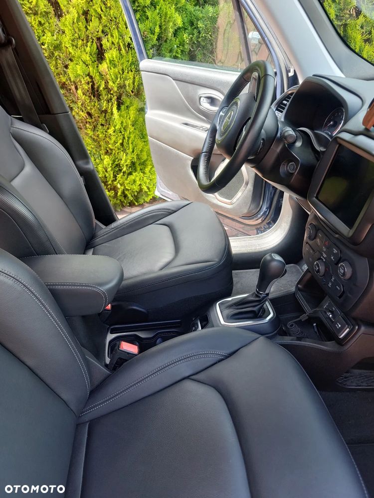 Jeep Renegade 1.5 GSE T4 48V e-Hybrid - 24